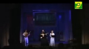 Иерей Петр Акимов и Юлия Славянская 'Ах как птицы поют'