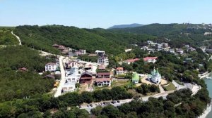 Купить дом в Абрау-Дюрсо на первой береговой линии с видом на озеро!