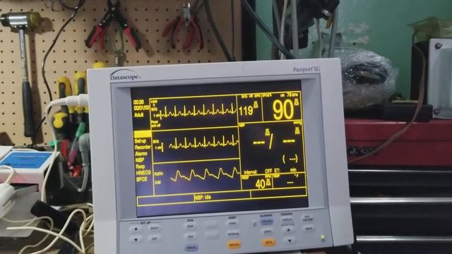 Monitor multiparametros simulación de signos vitales смотреть онлайн