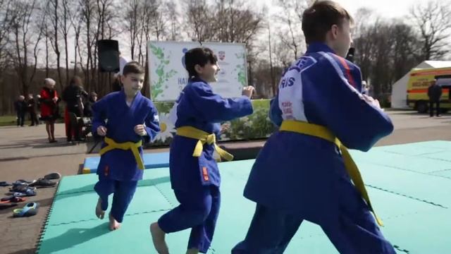 ЗОЖ - отжался на спор, сдал анализы. смотреть онлайн