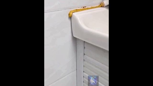 Лайфхак. Многофункциональный шпатель 5 в 1