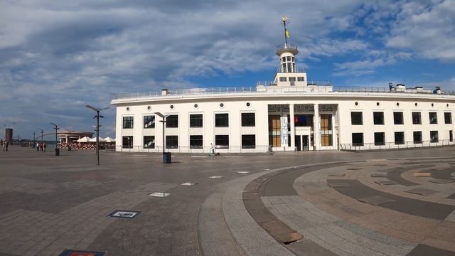 Как сегодня живет Киев? Июнь 2023 / Труханов Остров / Набережная Подол