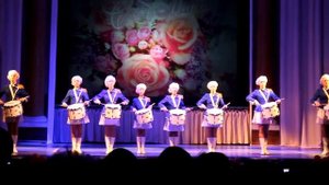 Ансамбль барабанщиков и мажореток - Радецкий марш