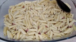 Запеканка из макарон, колбасы и сыра