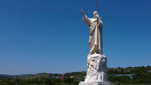Монумент Иисуса Христа в Ессентуках - самый высокий в России