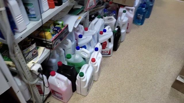 Сколько зарабатывает магазин Автозапчастей ? Работа в магазине #1