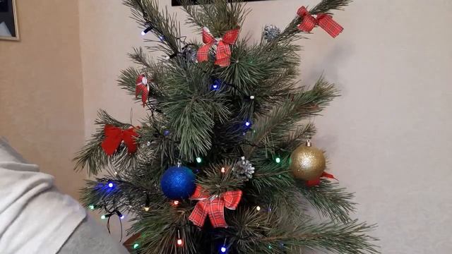 НАРЯЖАЕМ ЁЛКУ К 2022 ГОДУ смотреть онлайн