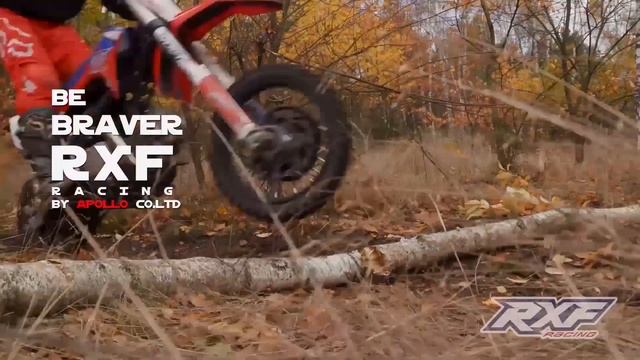 Pit bike Apollo RXF 125cc 150cc con marchas y pedal de arraque. Frenos y sus pensión hidráulica смотреть онлайн