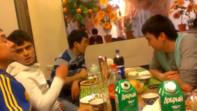 НА ЧАЙХАНЕ ФИЛИ смотреть онлайн