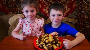 Песочное печенье на смальце Ванильное и шоколадное печенье