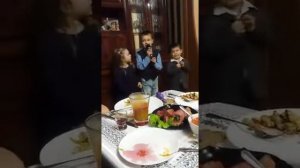 Внуки поздравили свою бабушку с днем рождения.