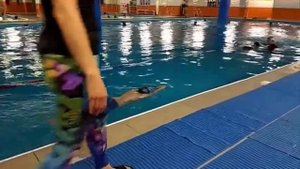 Попробуем все - тренировка в бассейне - плавание