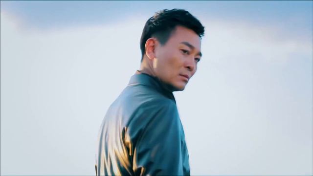 ⚔️ 【功夫電影】光頭自認為武功蓋世，怎料兄弟二人技高一籌，三招拿下光頭！ ⚔️#action #熱播電視劇 #功夫大師 歡迎訂閱温柔杀手