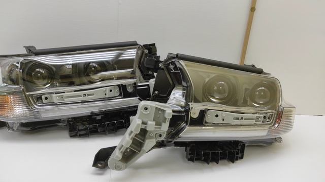 Toyota Land Cruiser 200 фары ремонт и модернизация