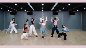 Kep1er 케플러 | 'Giddy' Dance Practice