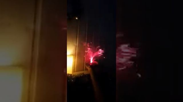 Светильник мерцающий фонтан, настольный светильник с оптоволокном видео демонстрация как он светит смотреть онлайн