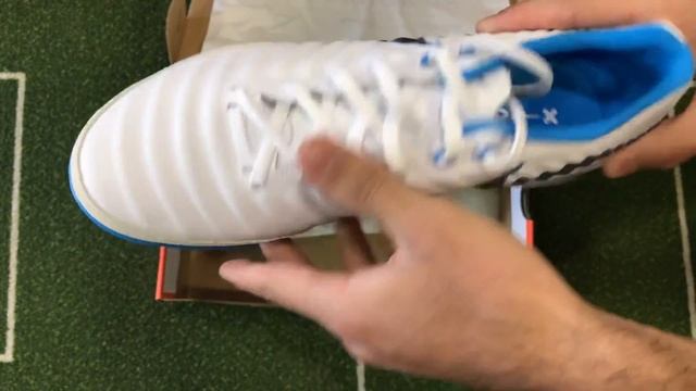Обзор на Футзалки Nike Tiempo LegendX 7 Academy IC AH7244-107
