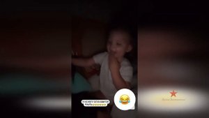Дочка Натальи Фриске Луна умывает маму!