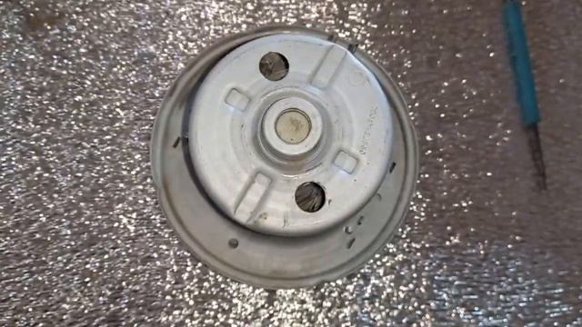 Пылесос Samsung SC18M31A0HP , шумит, запах гари. смотреть онлайн