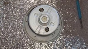 Пылесос Samsung SC18M31A0HP , шумит, запах гари.