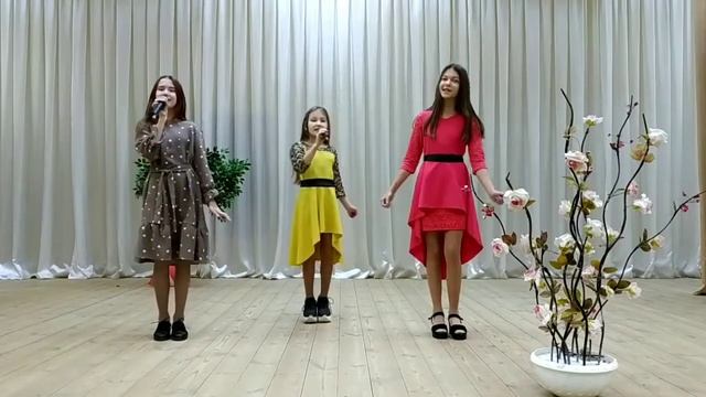 Мамочка милая, мама моя. Песня для мам