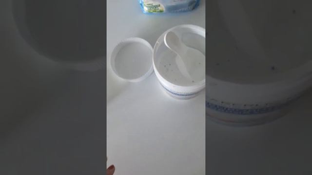 Стираем с порошком и кислородным пятновыводителем от Фаберлик. смотреть онлайн