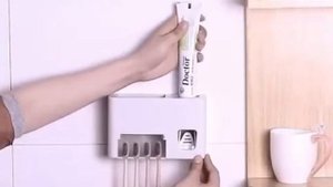 Держатель зубных щеток с дозатором зубной пасты