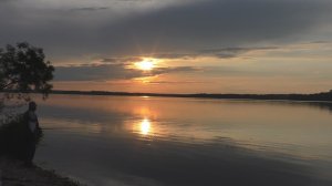 Рыбачим на Волге с ночевкой. Наши индюки, Обзор сада и огорода. Жизнь в своем доме в деревне.