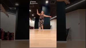 Belly dance workout. Rise & Shine Flow Oriental dance // Урок Восточных танцев. Танцы живота //מחול