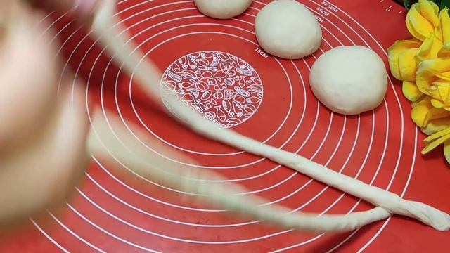 Съедаются за один миг. Мини пицца смотреть онлайн