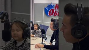 Ишен Назаров  кызы менен дует .