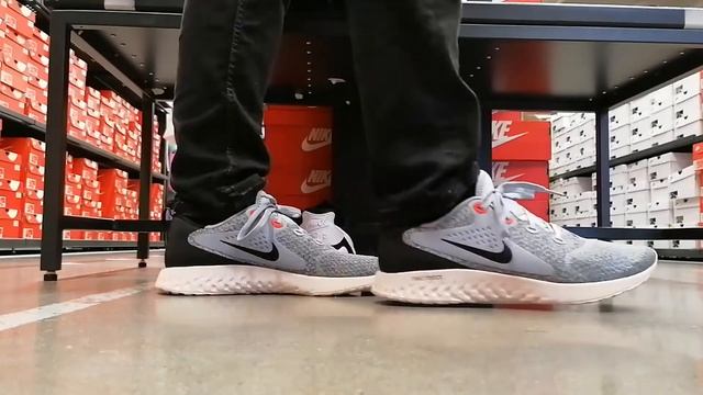 Nike Legend React REVIEW & ON-FEET Test (Grey) смотреть онлайн