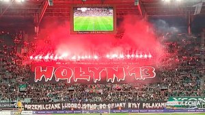 В Польше разгорелся громкий скандал из-за антиукраинской акции на футбольном матче