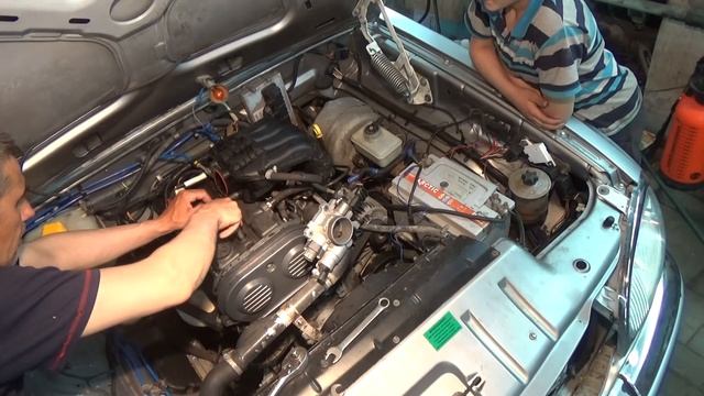 Разборка двигателя Крайслер Газ 31105,часть №1 замер компресси . смотреть онлайн