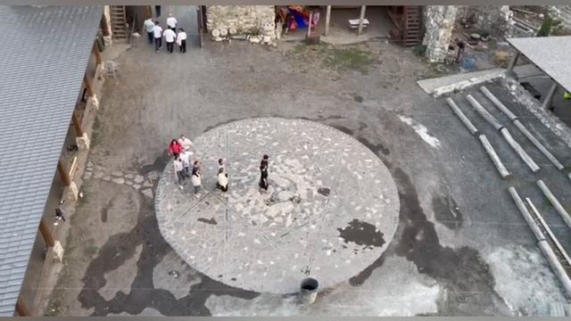 "Больше, чем Путешествие"