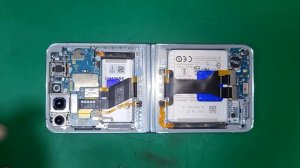 Samsung galaxy flip 5 screen replacement || screen damage || how to open || how to replace screen