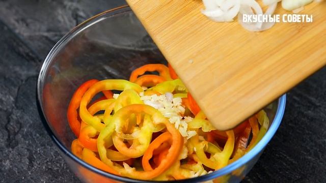 За уши не оттащишь, так ВКУСНО! ЗАКУСКА из перца! Готовится ОЧЕНЬ ПРОСТО!! смотреть онлайн