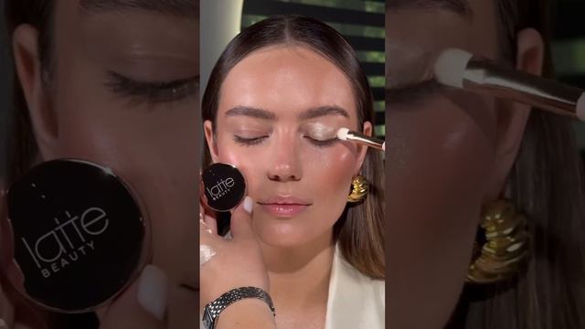 Наши кремовые тени  Latte Beauty Muse попробовали уже тысячи девушек❤️🔥