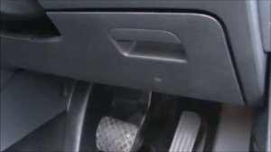 VW Golf Plus 2007 OBD2 port location OBD II Diagnostics socket