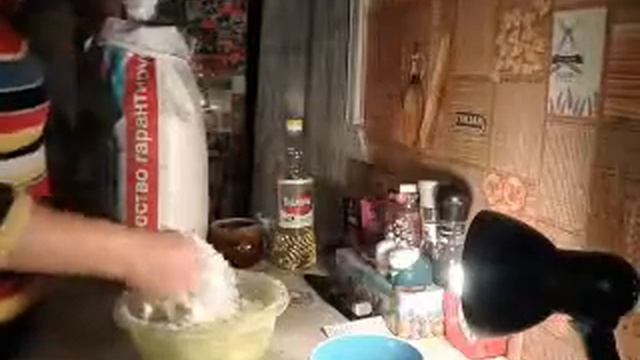 Дрожжевое тесто на пирожки с яблочным повидлом! Продолжение следует.... смотреть онлайн