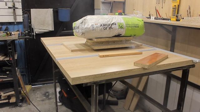 3-in-1 table - circular saw, router, jigsaw смотреть онлайн