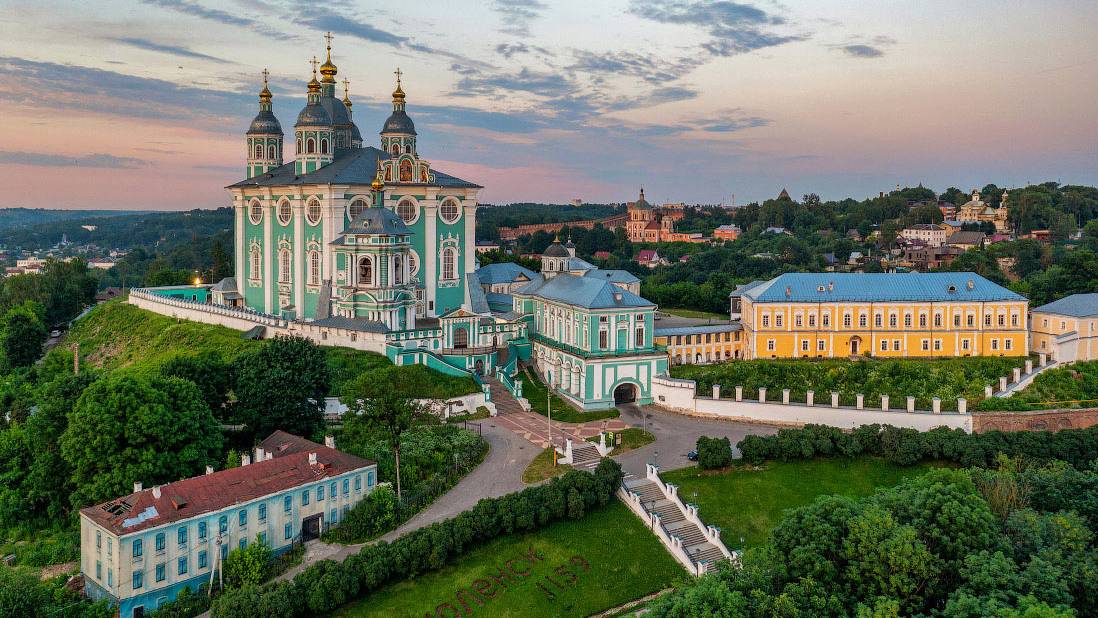 Смоленск. Храмы и монастыри