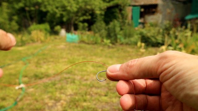 Показываю как правильно привязать 2 крючка к вертлюжку и оставить возможность творчества.
