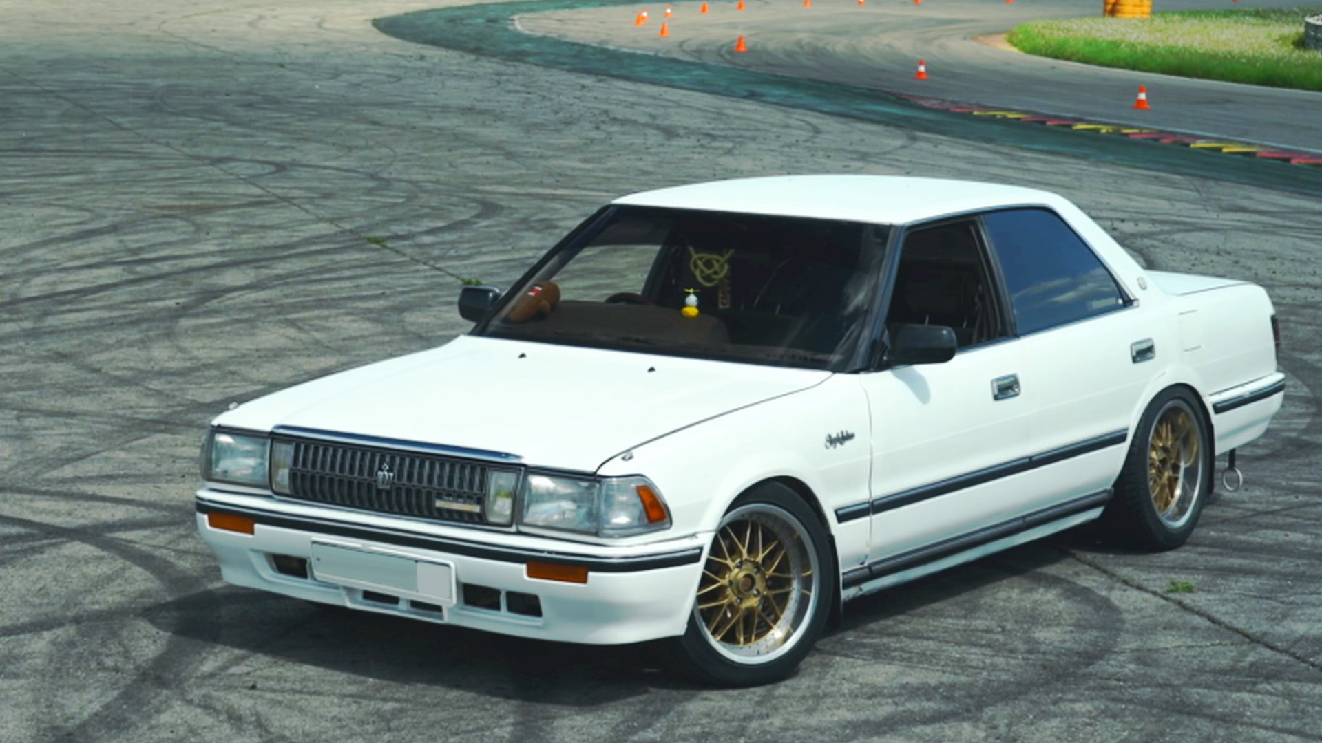 toyota crown 1986