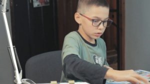 Гараж из картона своими руками. Парковка для машинок из картона