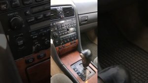 Продаю Lexus LS400 в отличном состоянии!