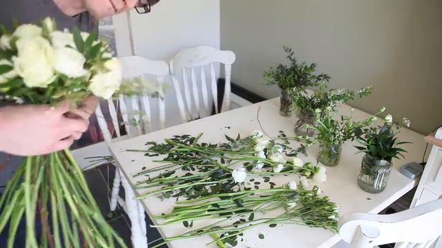 Making a bridal bouquet using ranunculus смотреть онлайн