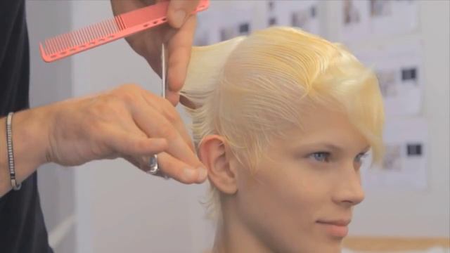 Колорирование волос без фольги Wella Color.ID