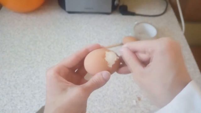 Проверка лайфхаков №1 Сердечко из яйца! смотреть онлайн