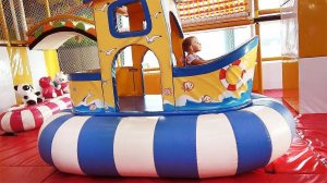 Indoor Playground for children | Fun activities with Roma and Diana